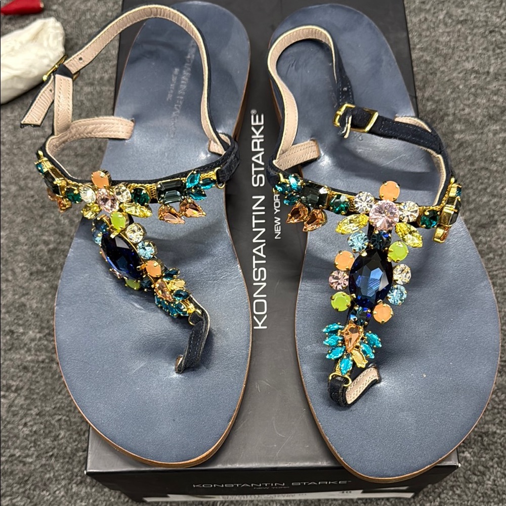 listing-status-banner